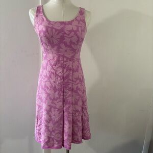 Ann Taylor Sz 0 Petite Silk Sleeveless Dress Pink Floral Pleated Details